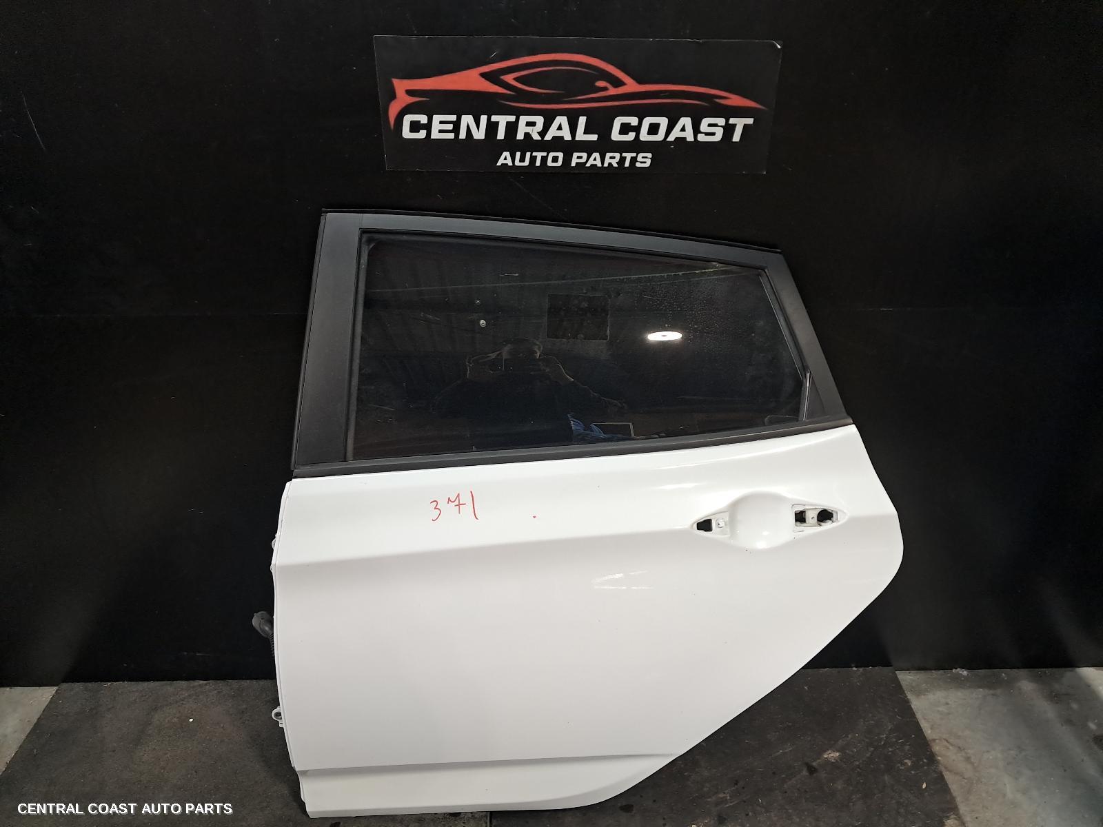 Left Rear Door Sliding