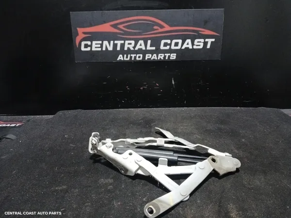 Bootlid/Tgate Hinge