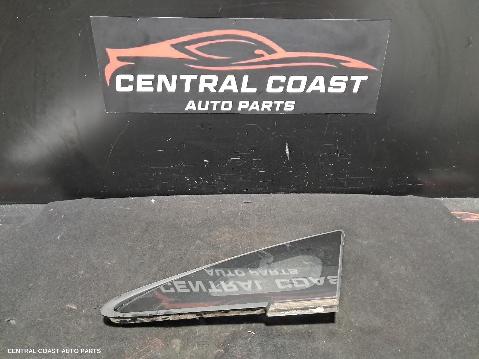 Left Front 1 4 Door Glass