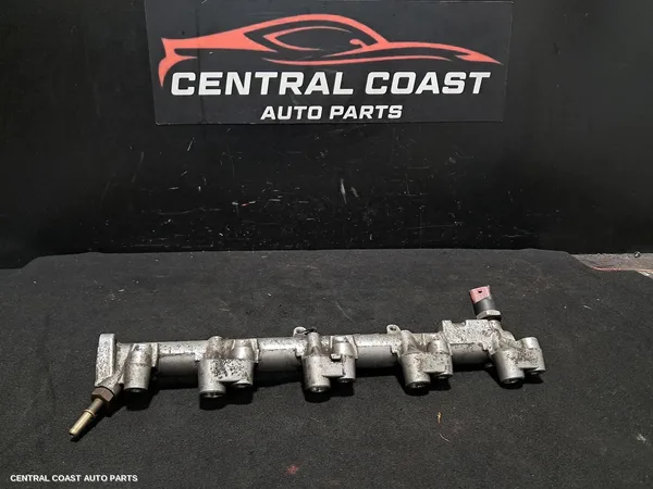 Injection Rail