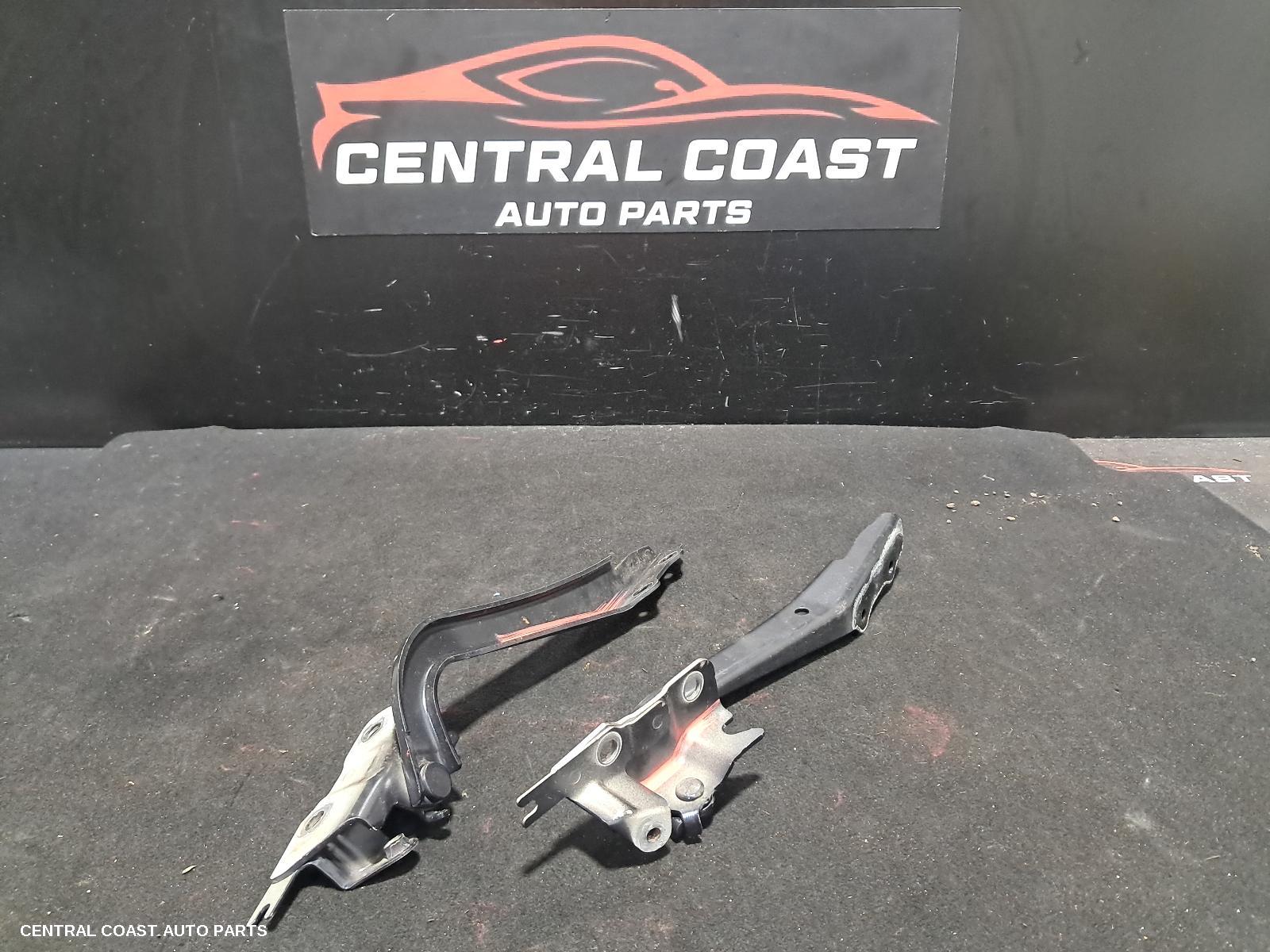 Bonnet Hinge Strut
