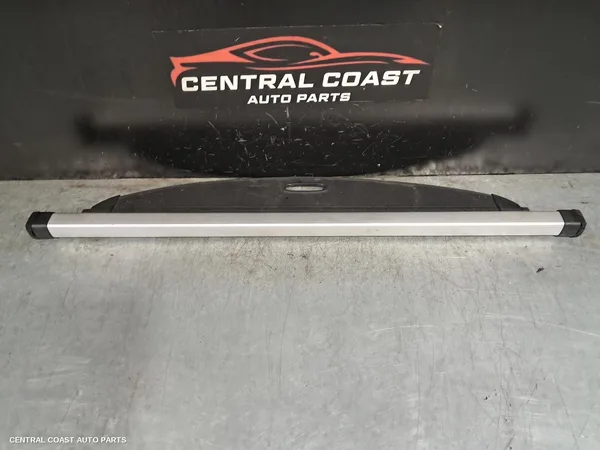PARCEL_SHELF_CARGO_BLIND