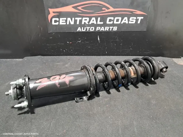 Right Rear Strut