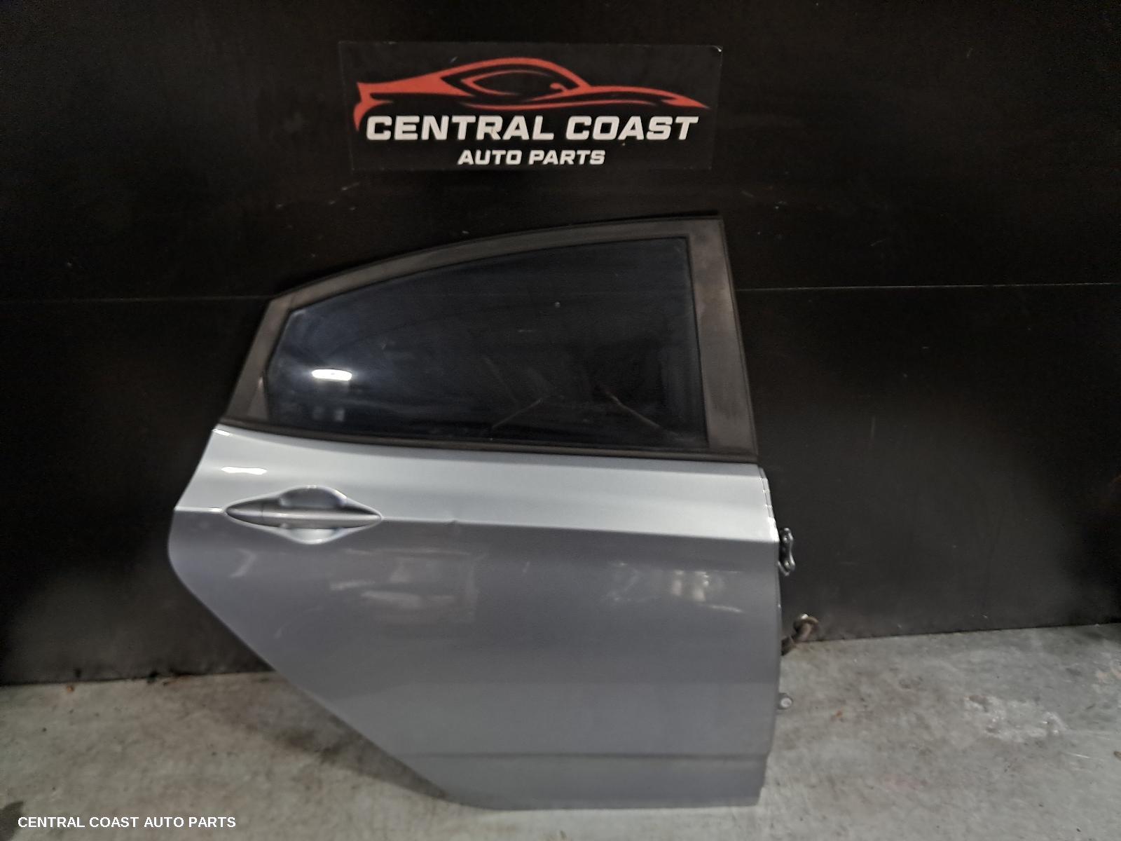 Right Rear Door Sliding
