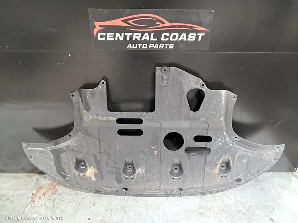 LOWER_ENGINE_SPLASH_TRAY