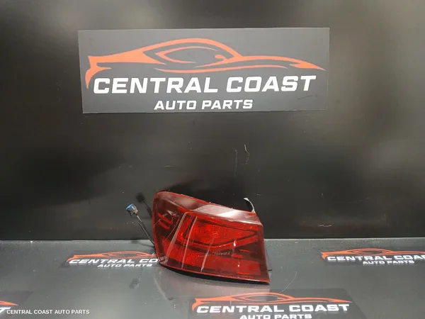 Left Taillight