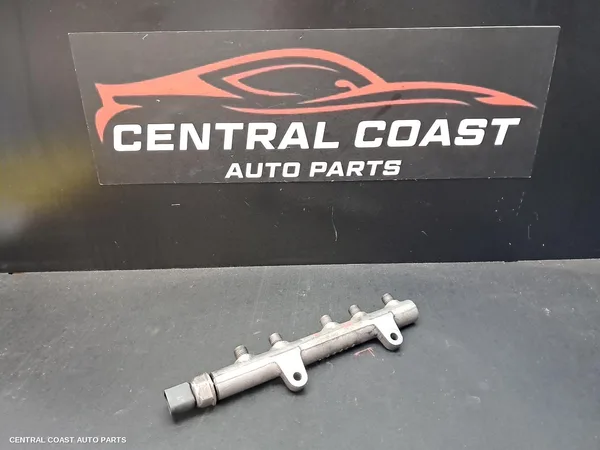 Injection Rail