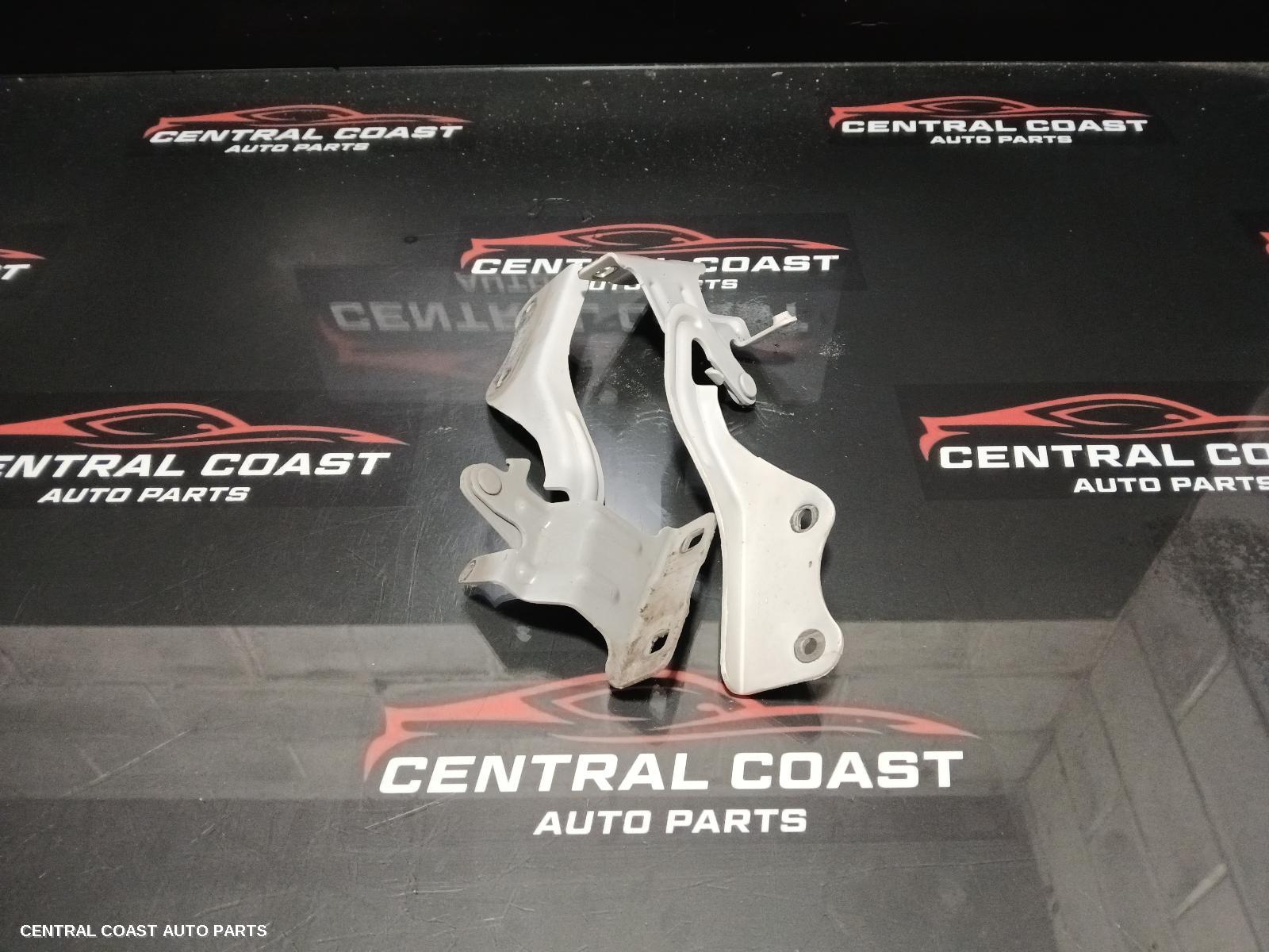 Bonnet Hinge Strut
