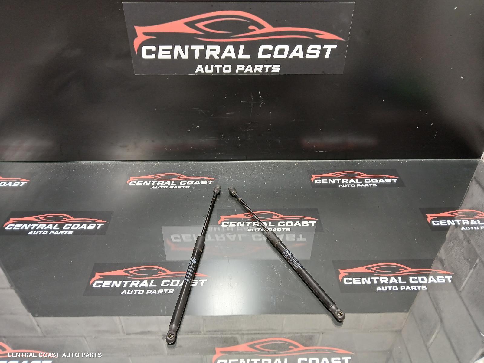 Bonnet Hinge Strut
